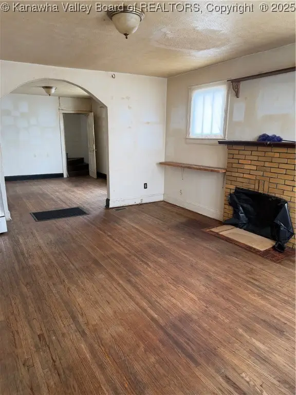 2227 Kanawha Terrace, Saint Albans, WV 25177 - Image #2