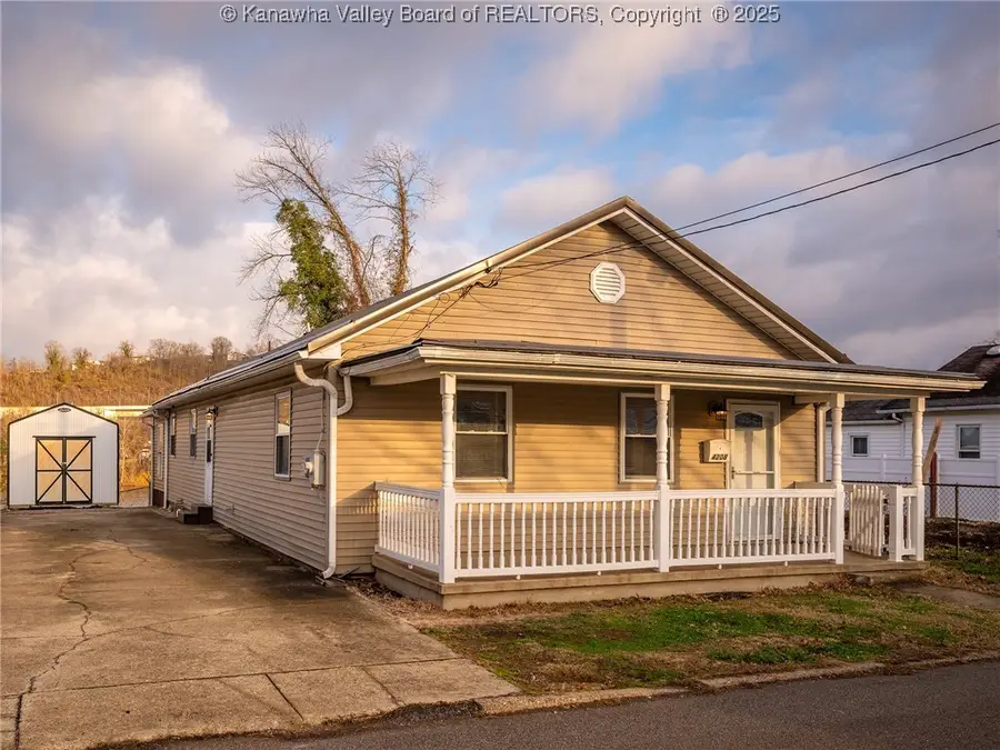 4208 River Avenue, South Charleston, WV 24309 - Image #2