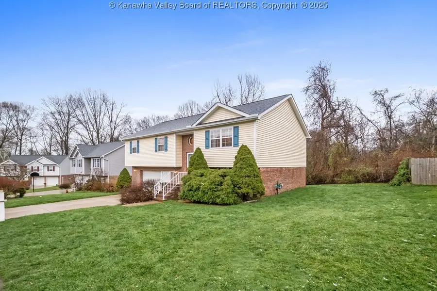 407 Lin Muir, Hurricane, WV 25526 - Image #3