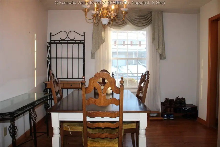 1404 Village Drive, South Charleston, WV 25309 - Image #2