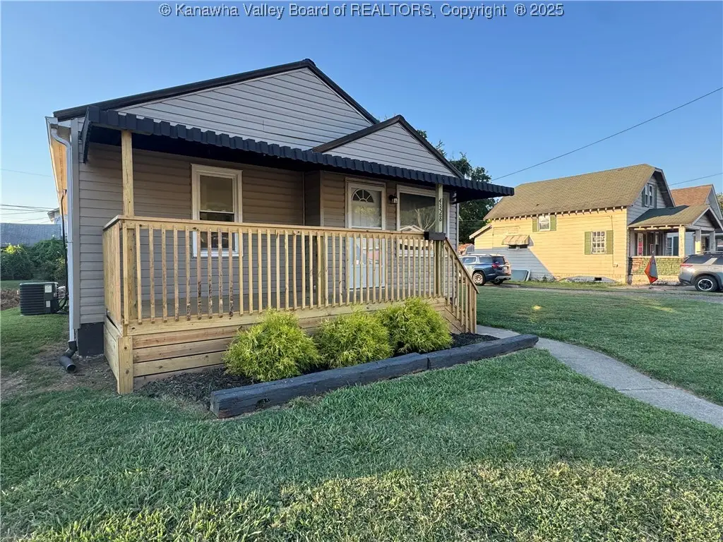 4328 Hughes Street, Huntington, WV 25704 - Image #1