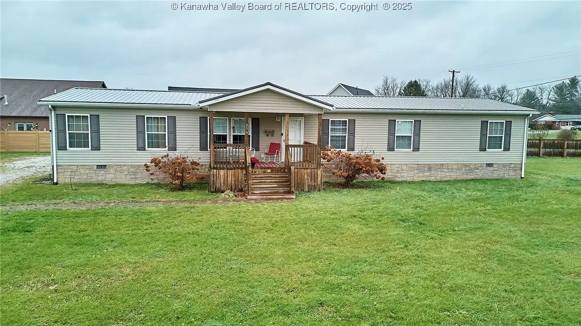 374 Sunnybrook Drive, Hurricane, WV 25526 - Image #1