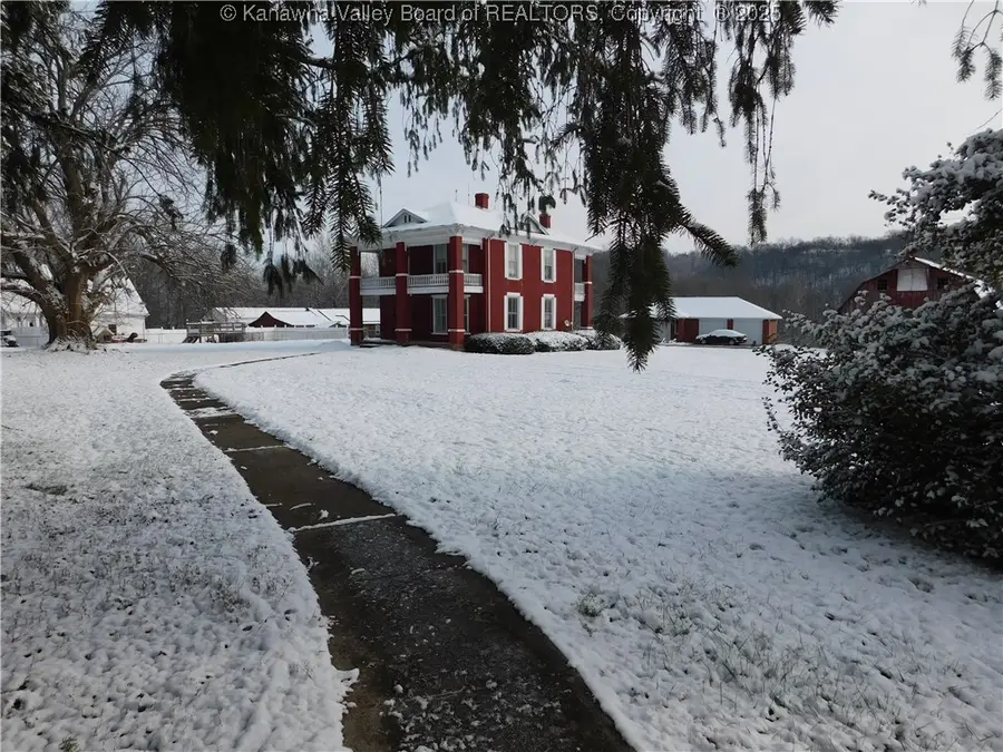 221 Walnut Street, Buffalo, WV 25033 - Image #2