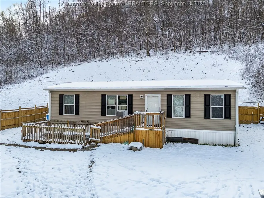 1261 Hartland Road, Clay, WV 25043 - Image #3