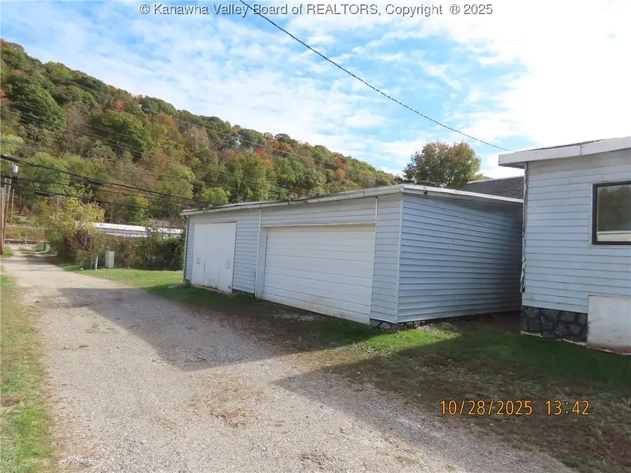 5802 Church Drive, Charleston, WV 25306 - Image #3