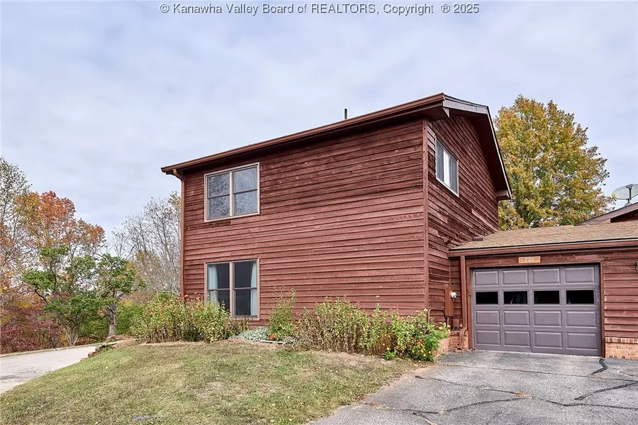 201 Powderhorn Road, Charleston, WV 25314 - Image #2