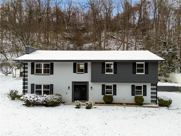 5 Cavalier Drive, Huntington, WV 25701