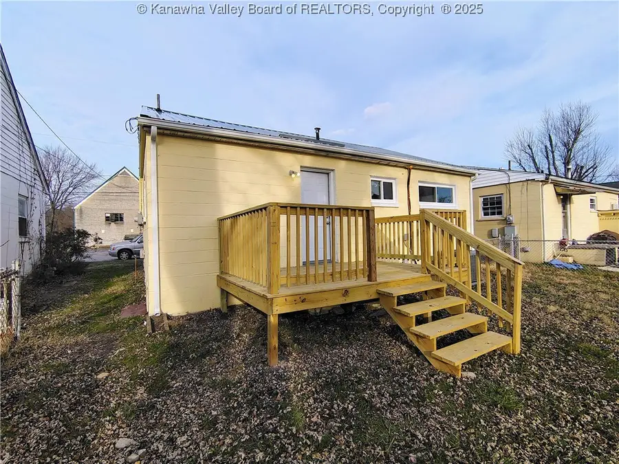 2237 Cleveland Avenue, Saint Albans, WV 25177 - Image #3