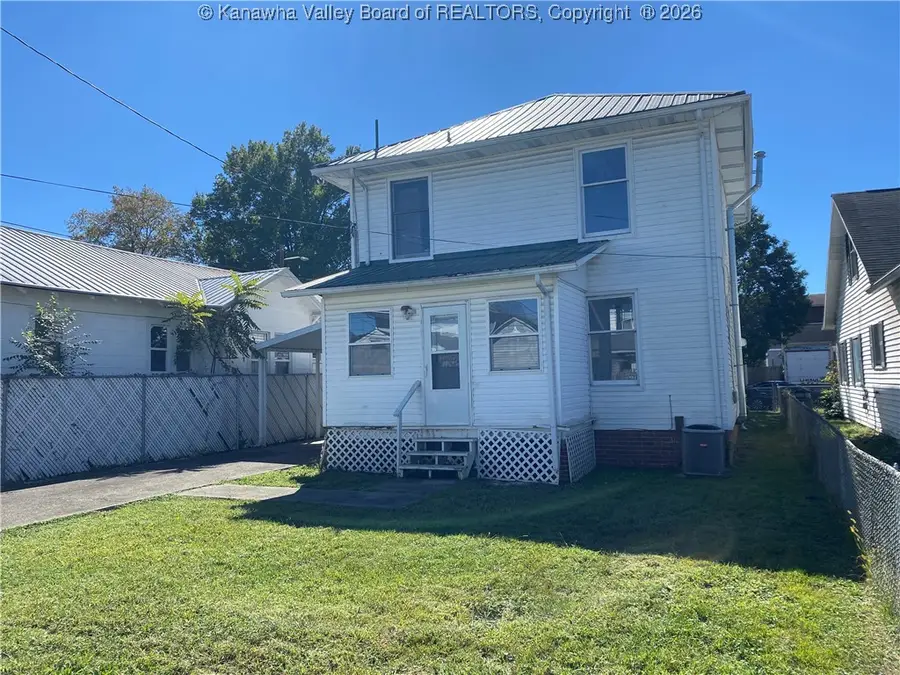 2318 Monroe Avenue, Saint Albans, WV 25177 - Image #2