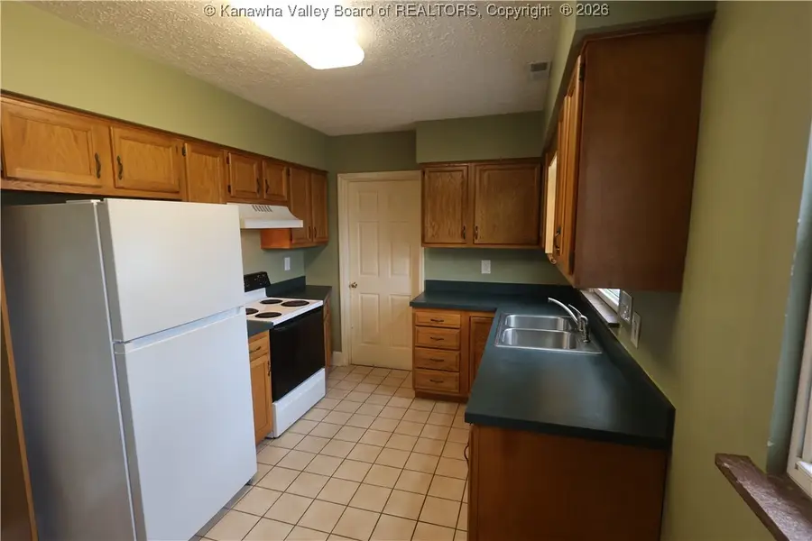 532 17th Street, Dunbar, WV 25064 - Image #3