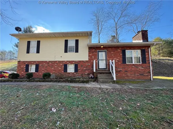 38 Hersberger Road, Clendenin, WV 25045