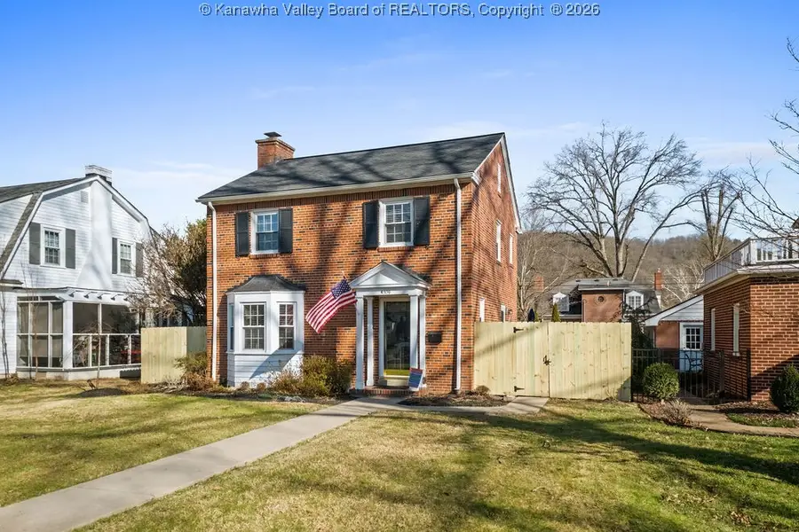 4106 Staunton Avenue Se, Charleston, WV 25304 - Image #2