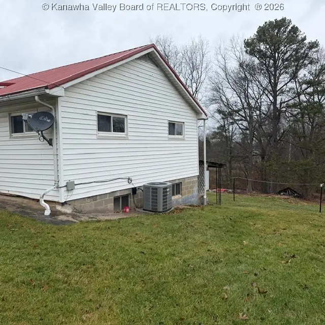 1084 Cottageville Road, Cottageville, WV 25239 - Image #2