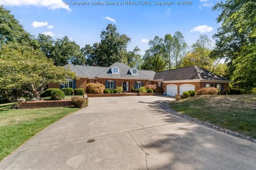 4 Briarcliff Drive, Huntington, WV 25704 - #1