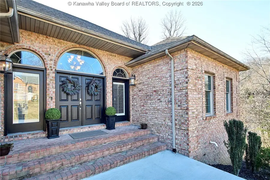 1043 Shawnee Trail, Elkview, WV 25071 - Image #2