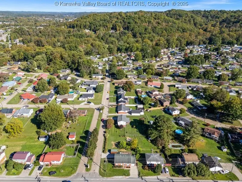 583 Davis Creek Road, Barboursville, WV 25504 - #3