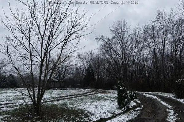 54 Hummingbird Lane, Fraziers Bottom, WV 25082