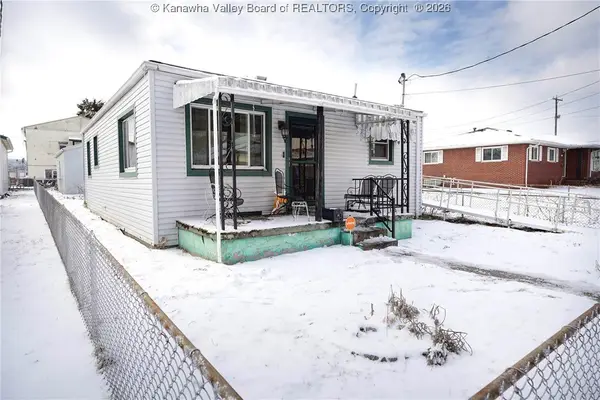 2617 6th Avenue, Charleston, WV 25387