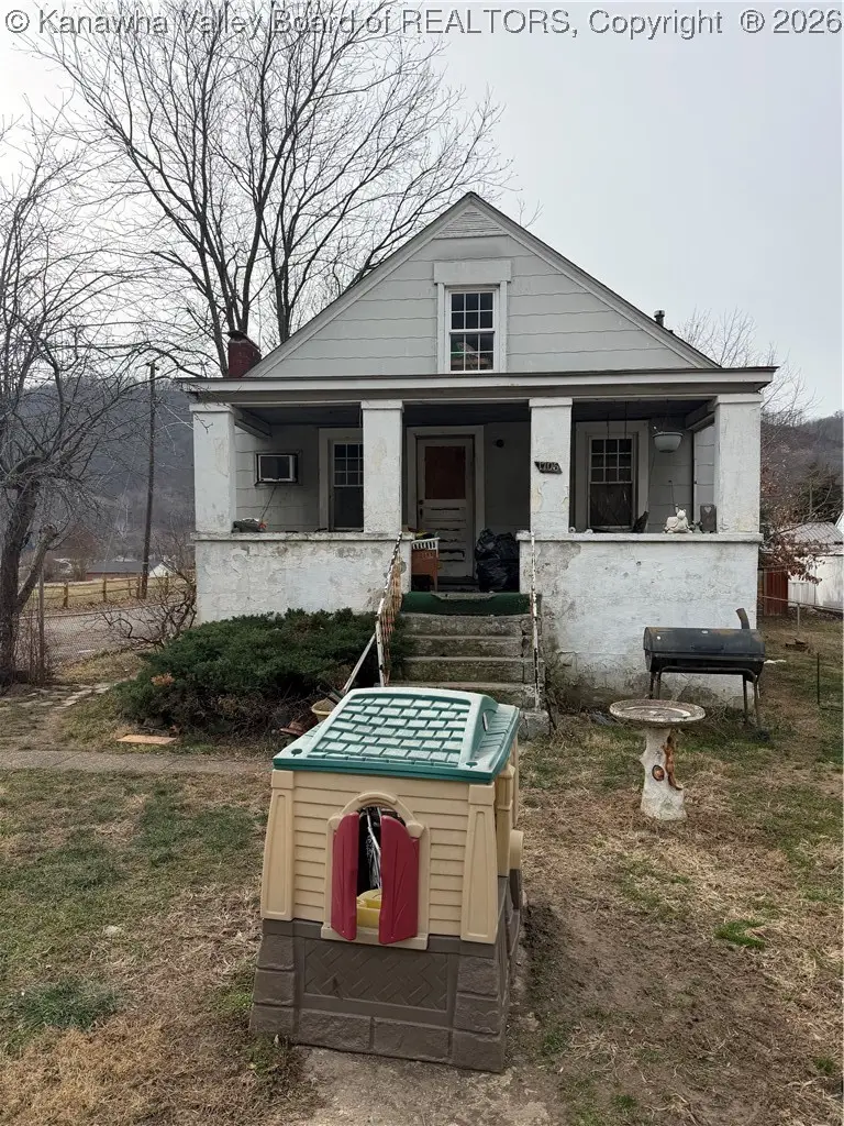 1706 Orchard Avenue, Belle, WV 25015 - Image #1