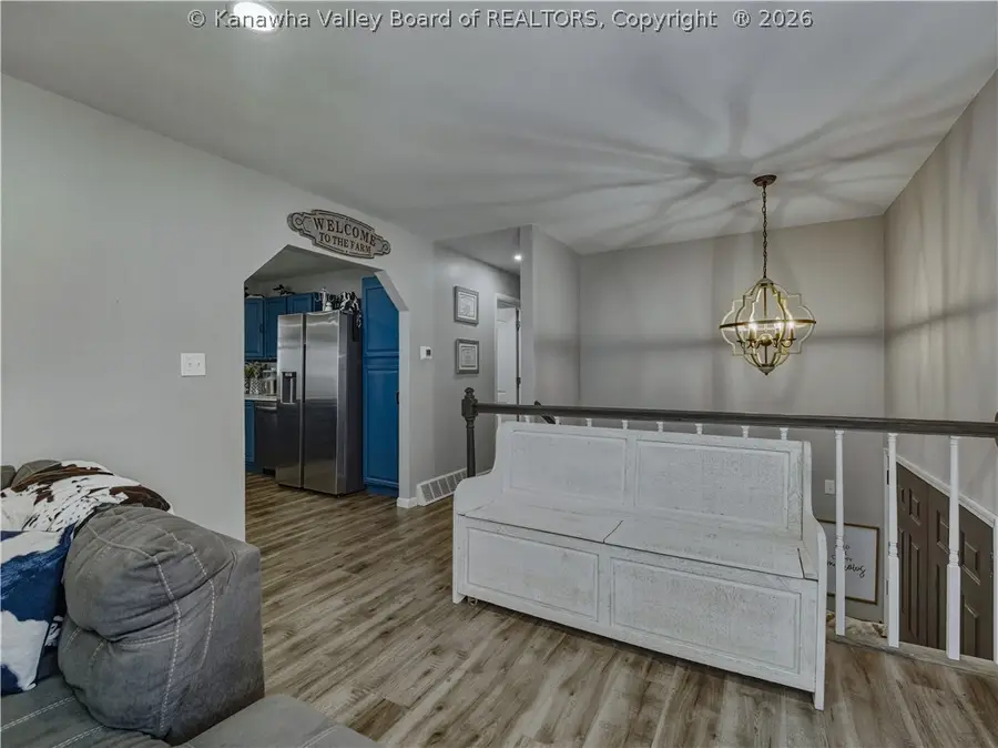 561 Valley Street, Saint Albans, WV 25177 - #3