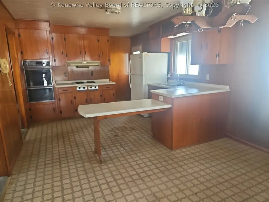 43 Third Street, Waverly, WV 26184 - #3