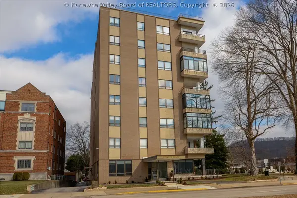 1578 Kanawha Boulevard E #8B, Charleston, WV 25311