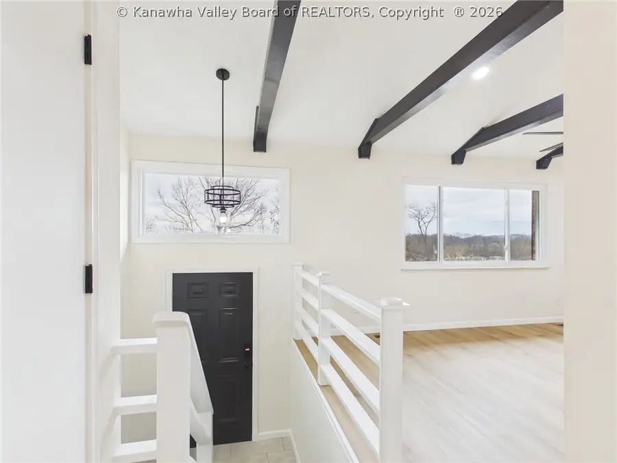 903 Valley View Drive, South Charleston, WV 25309 - #3