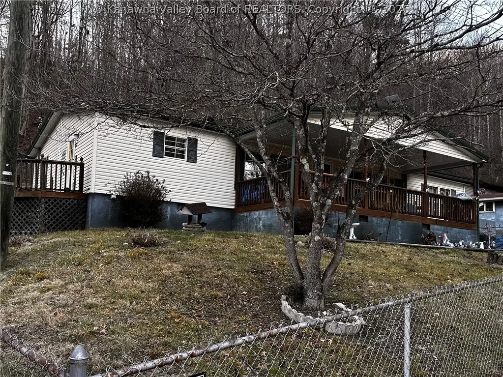 153 Everett Hager Road, Chapmanville, WV 25508 - #1