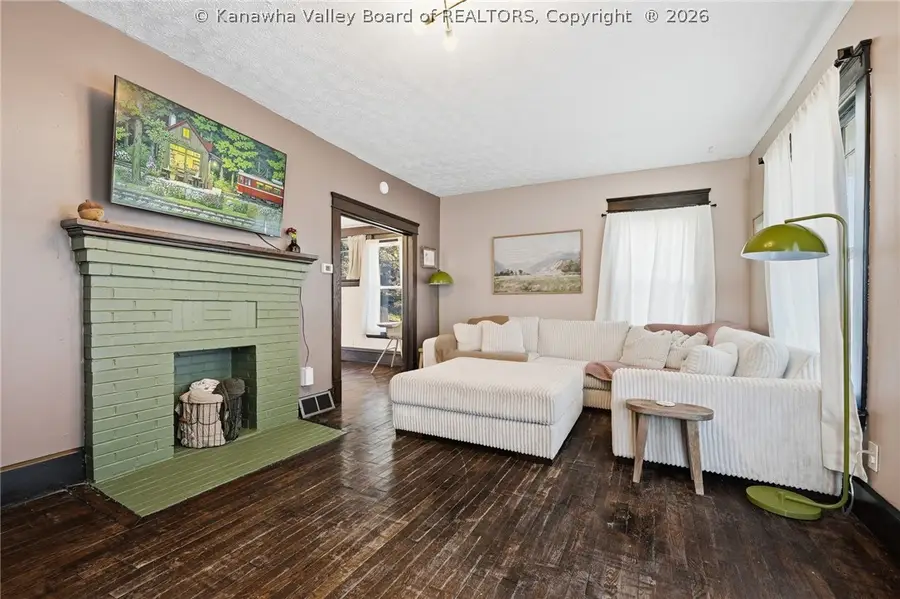 1321 Maccorkle Avenue Se, Charleston, WV 25314 - #2