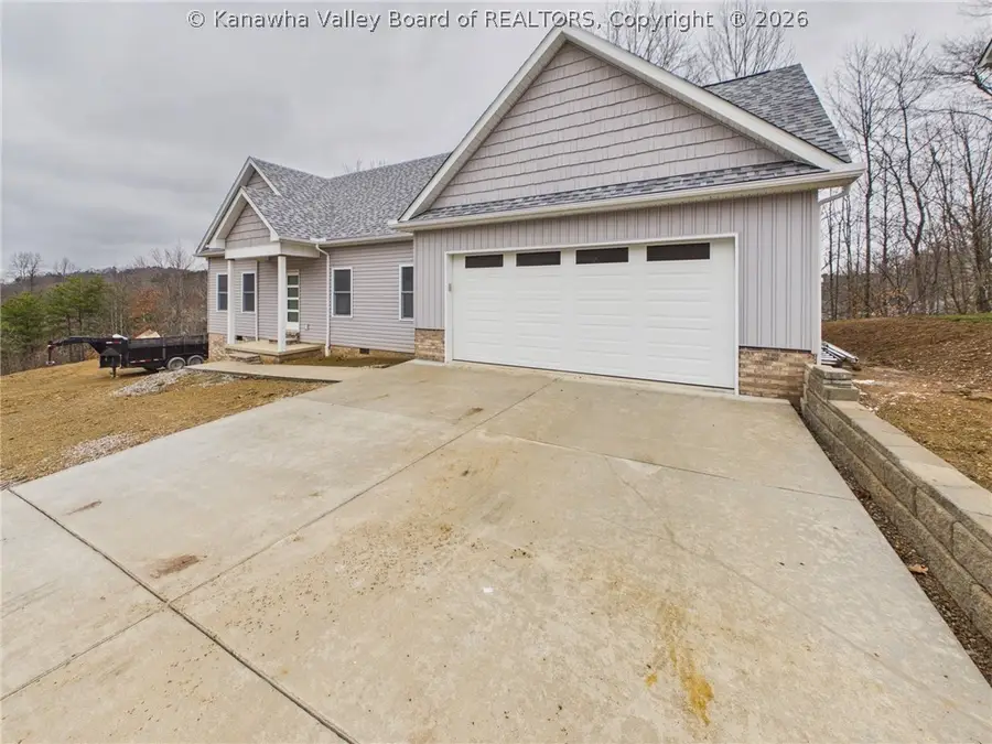 255 Castleknock Road, Winfield, WV 25213 - #2