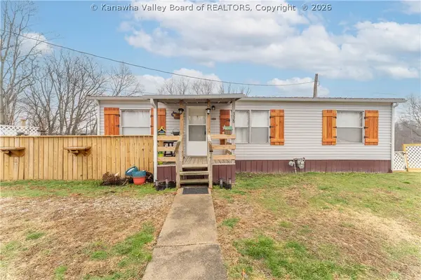 338 Mount Olive Road, Cannelton, WV 25036