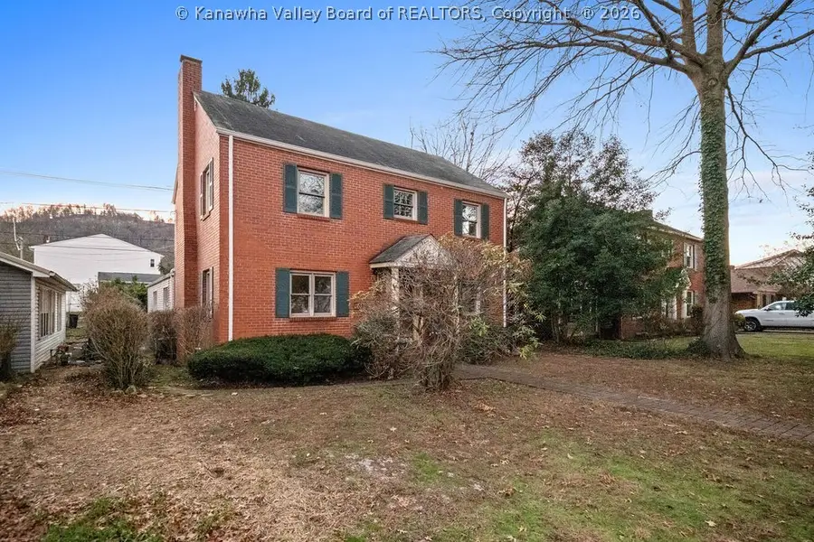 4315 Staunton Avenue Se, Charleston, WV 25304 - #3