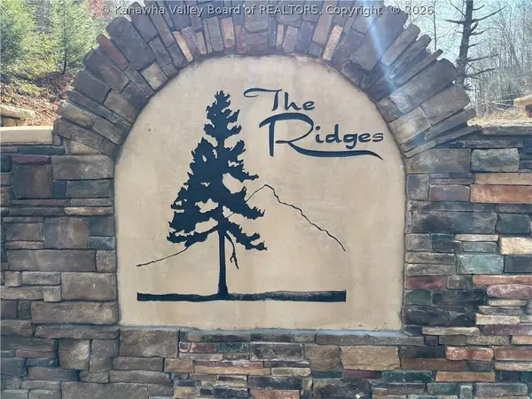 0 Mountain Highland Ridge, South Charleston, WV 25309