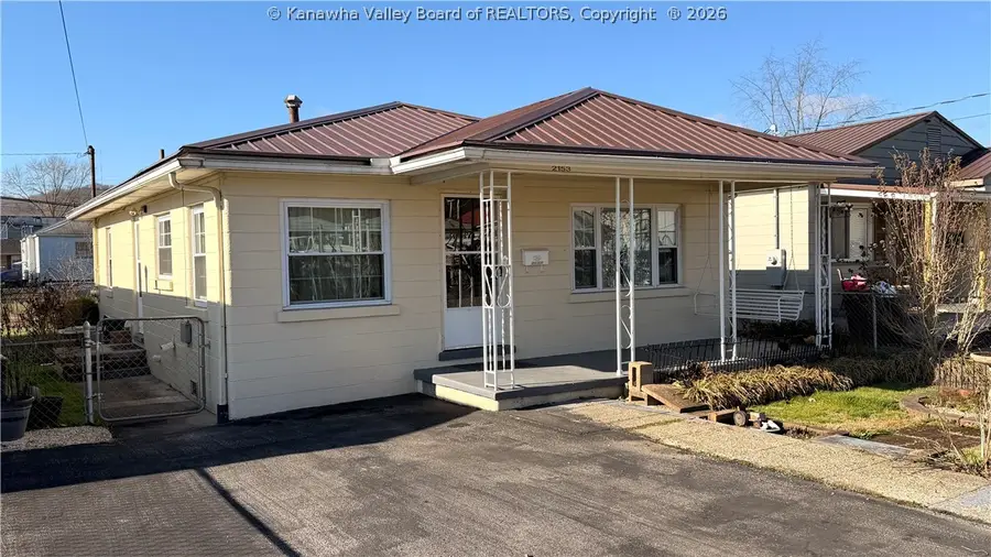 2153 Cleveland Avenue, Saint Albans, WV 25177 - #2