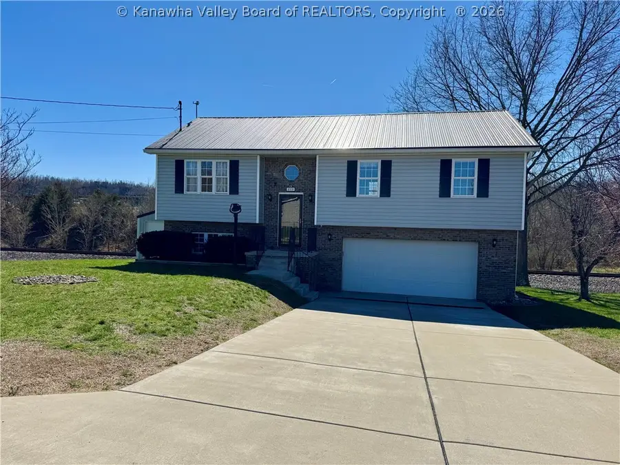 235 Chestnut Street, Eleanor, WV 25070 - #2