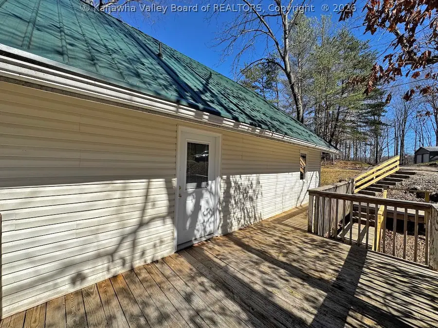 70 Chestnut Road, Elkview, WV 25071 - #2