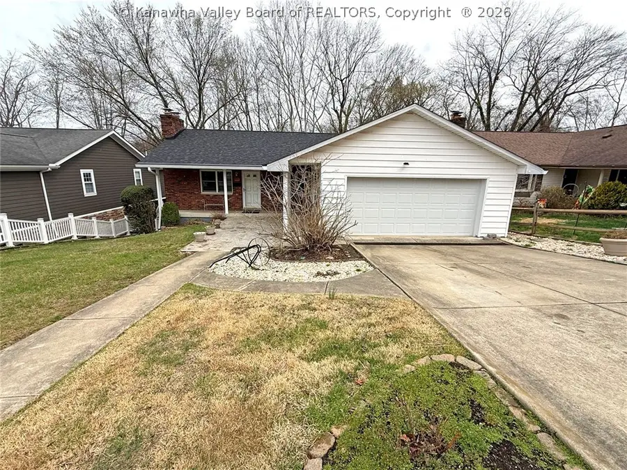 1107 E Village Drive, South Charleston, WV 25309 - #2