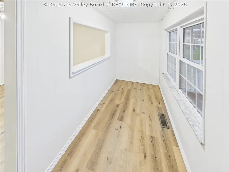 2030 Benedict Circle, Saint Albans, WV 25177 - #2
