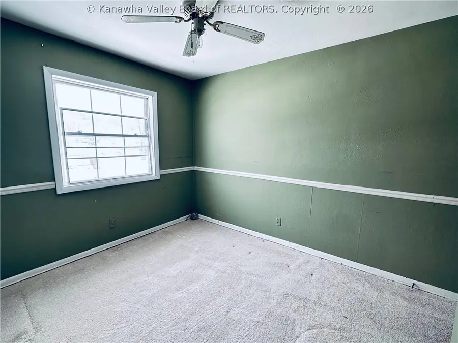 1915 Pinewood Drive, Charleston, WV 25320 - #3