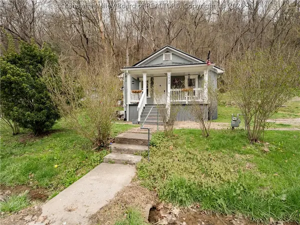 1929 Witcher Creek Road, Belle, WV 25015