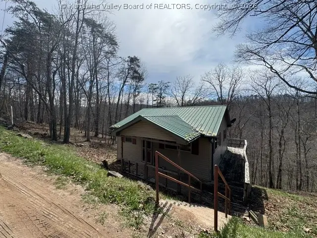 122 Sunset Drive, Scott Depot, WV 25560 - #1