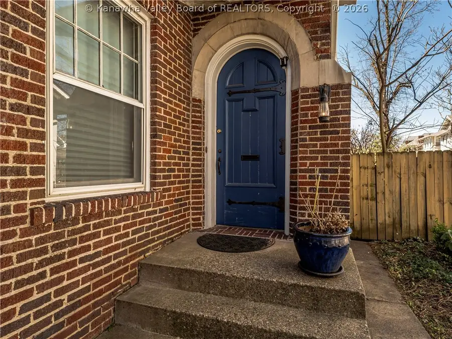 513 Nancy Street, Charleston, WV 25325 - #3