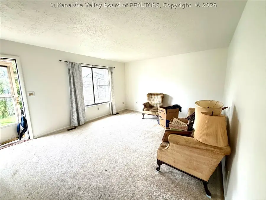 213 Walker Drive, Dunbar, WV 25064 - #2