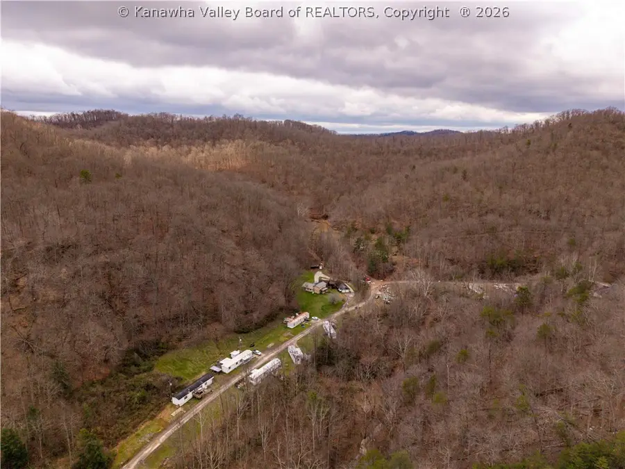 681 Given Park Road, Elkview, WV 25071 - #3