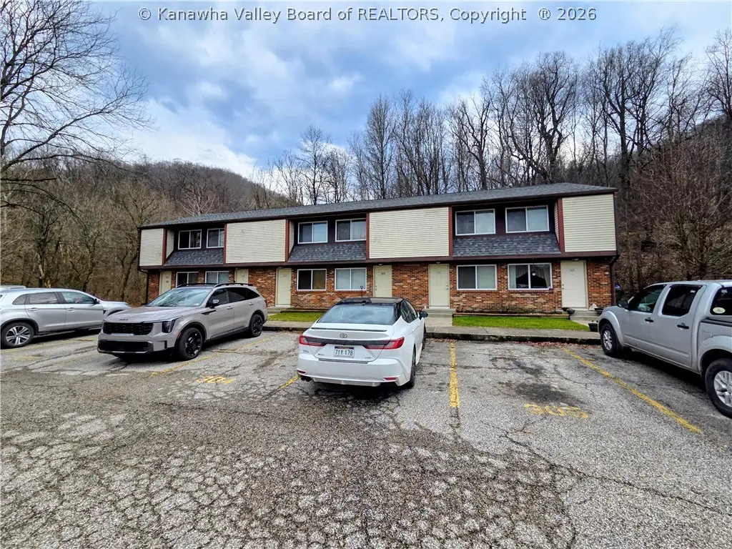 437 Crown Hill Drive, East Bank, WV 25067 - #1