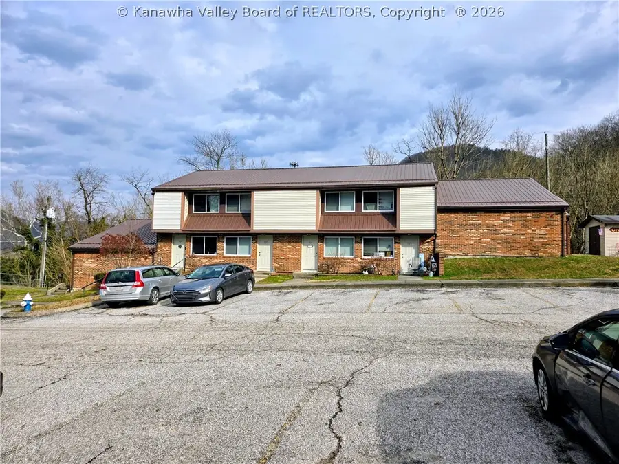 437 Crown Hill Drive, East Bank, WV 25067 - #2