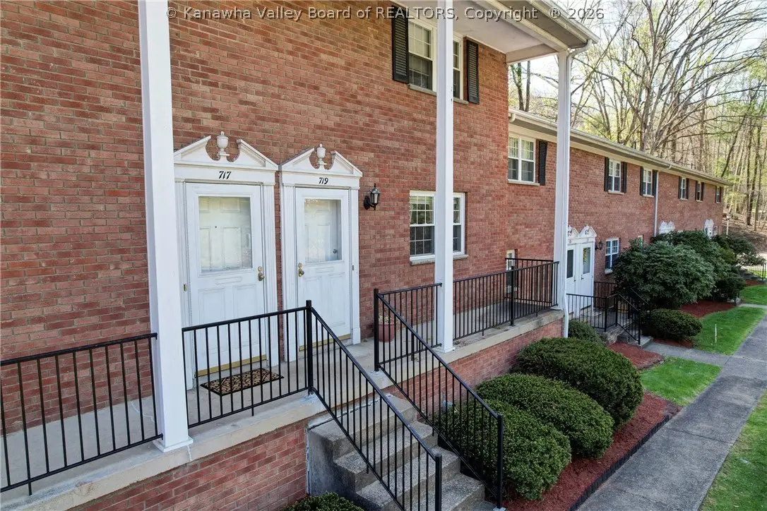 717 Castlegate Road, South Charleston, WV 25303 - #1