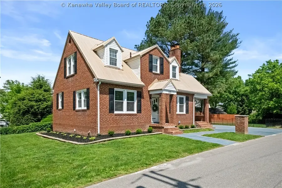 315 27th Street Se, Charleston, WV 25304 - #3