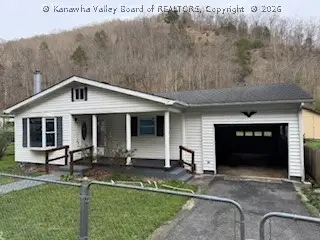 558 Corrine Bottom Road, Pineville, WV 25826