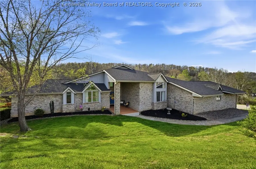 138 Deerfield Drive, Winfield, WV 25213 - #2